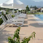 Sweet Aparthotel 4*