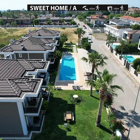 Sweet Apartmanhotel 4*