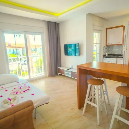 Sweet Apartmanhotel 4*