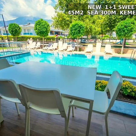 Apartahotel Sweet 4*