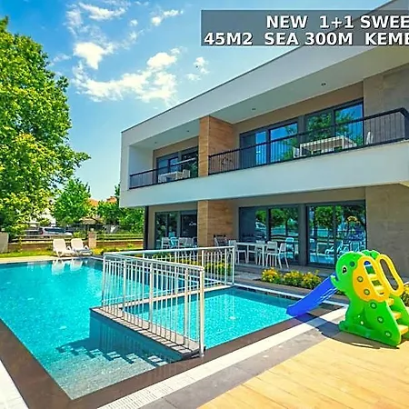 Apart-hotel Sweet 4*