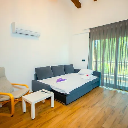 Aparthotel Sweet *